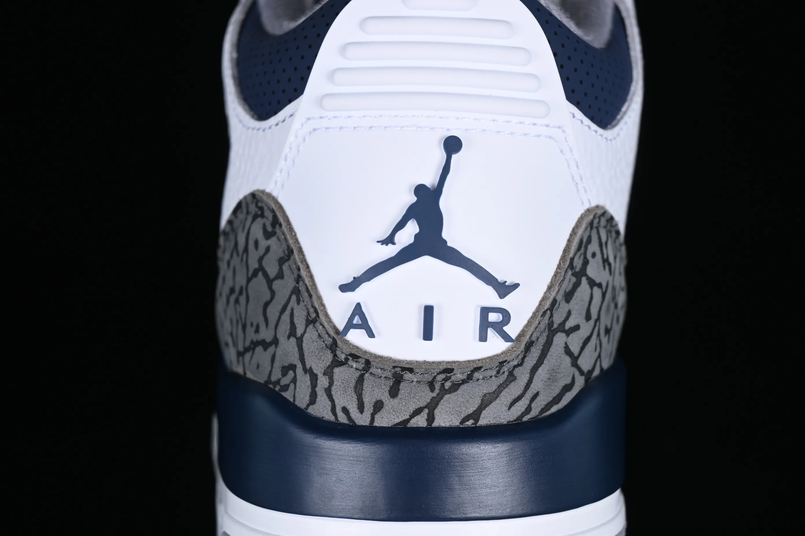 All categories Air Jordan Jordan series basketball shoes Air Jordan 3 foreign trade version Air Jordan 3 Retro "Midnight Navy" AJ3 Joe 3 midnight blue cement color CT8532-140